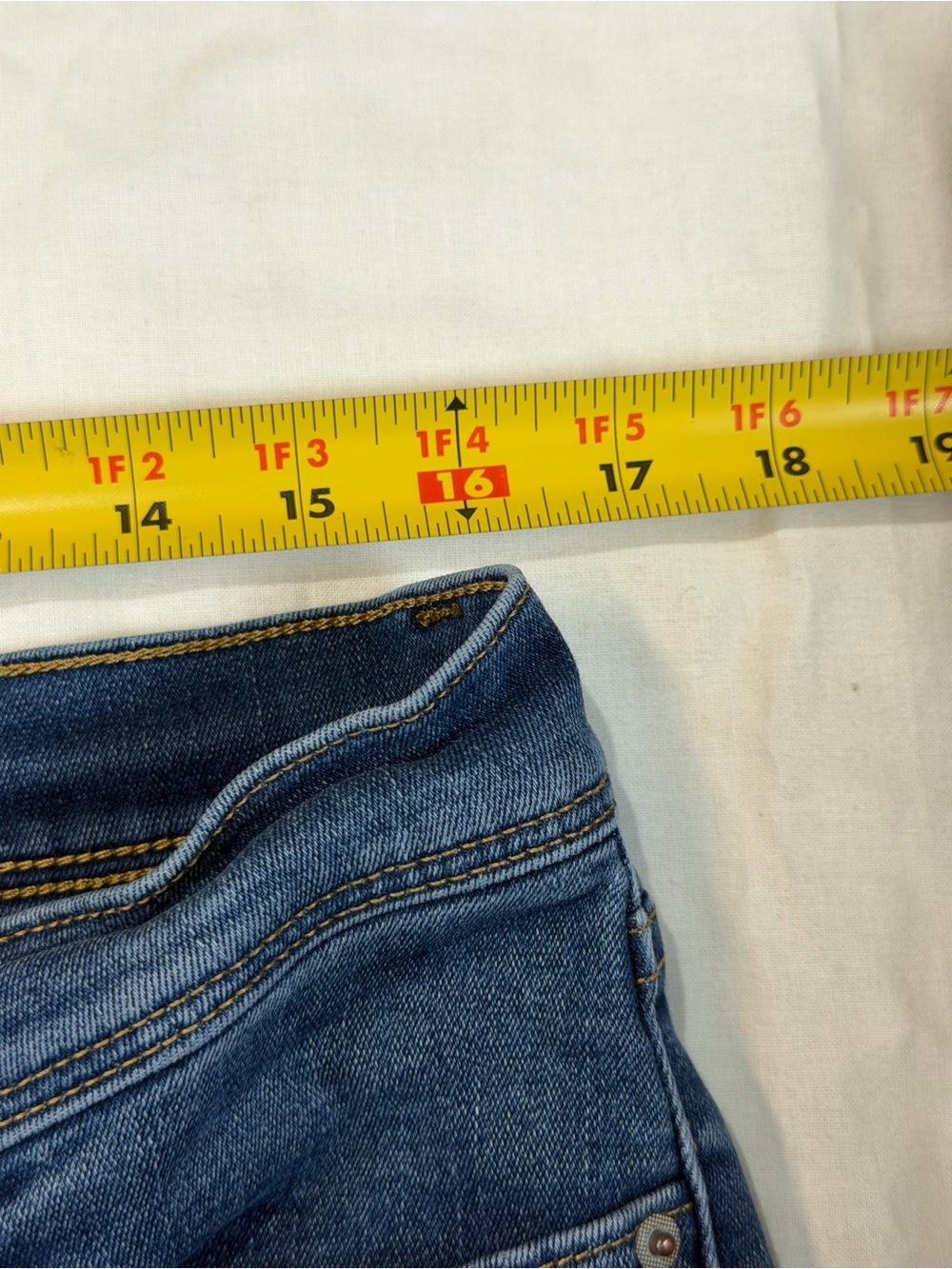 Levi's Dark Blue Perfectly Slimming 512 Boot Cut Jeans Sz 16 with Rhinestone - Picture 8 of 12